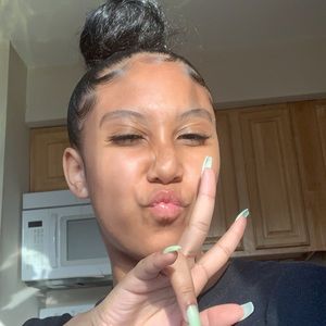 Meet your Posher, Mariah